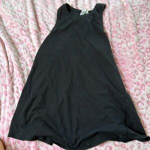 Lululemon tank top w open back